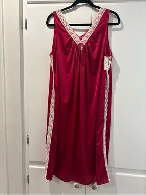 Vintage Lace-Trim Satin Chemise Nightgown - Red 1X